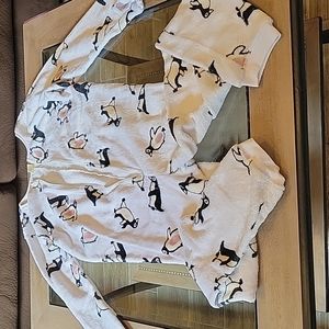 Womens size SM one piece zip front fuzzy penguin pajamas